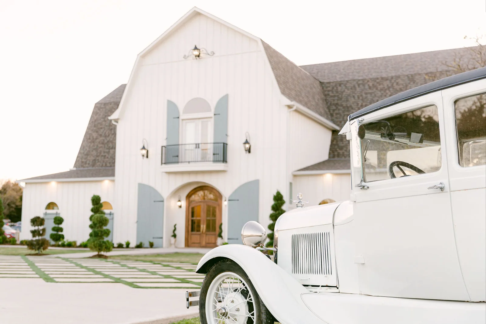 Soft wedding-day detail at The French Farmhouse used near the closing planning section.